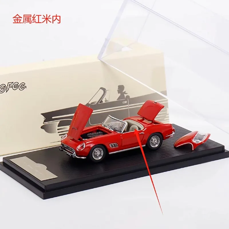 1960 Ferrari 250 GT 1/64 Scale Model 2 1960 Ferrari 250 GT 1/64 Scale Model - Image 2