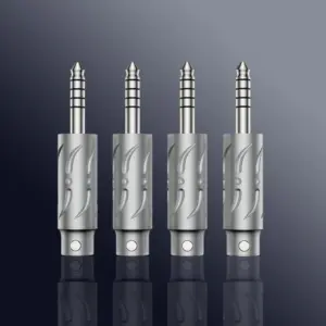 Premium 4.4mm Balanced Headphone Adapter in Brass 8 S435ac5ad7c2a45a69f4b678d564c39adk