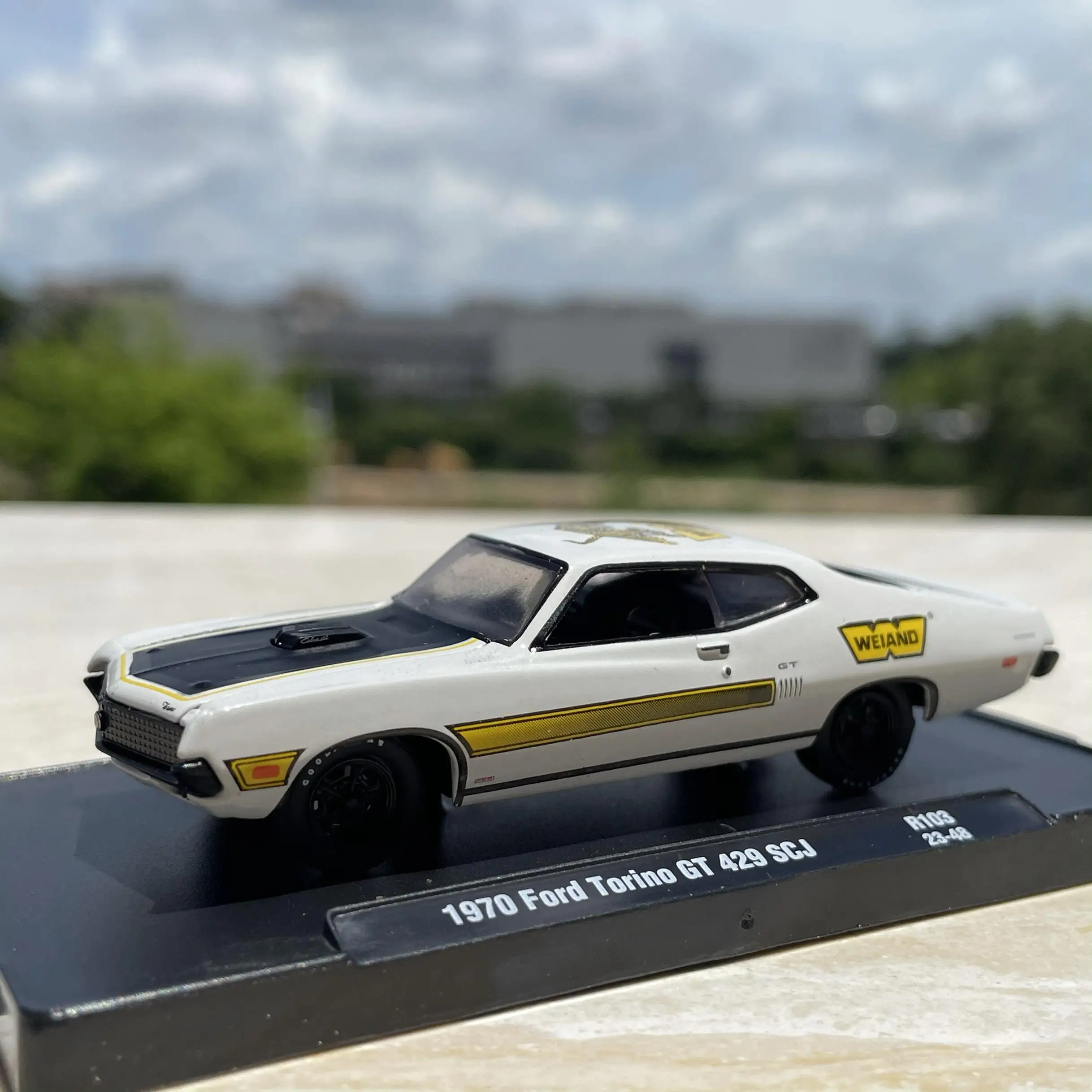 1970 Ford Torino GT 1:64 Scale Diecast Model 4 1970 Ford Torino GT 1:64 Scale Diecast Model - Image 4