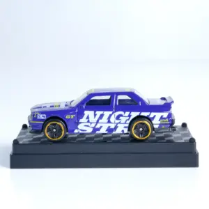 Purple 1:64 Die-Cast Street Racer Car 7 S43f743de86ef4b1daa3c1e56dd03024dt