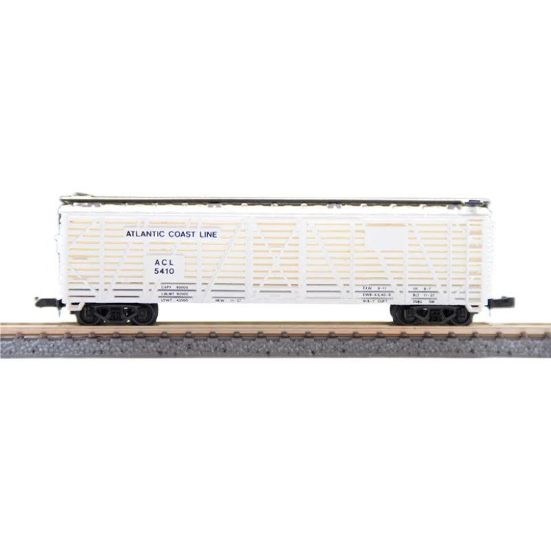 Vintage White Freight Boxcar Model 1/160 Scale 3 Vintage White Freight Boxcar Model 1/160 Scale - Image 3