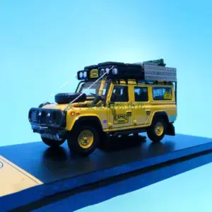 Land Rover Defender 110 Diecast Model 1/64 19 S4471ca41fc364d6ba64f93b2d50f920ah