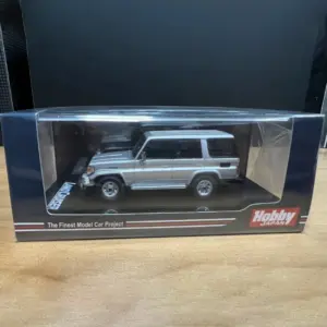 Land Cruiser 70 ZX Diecast Model for Collectors 12 S447d5744a09e4c0db21426ff7d971c0aX