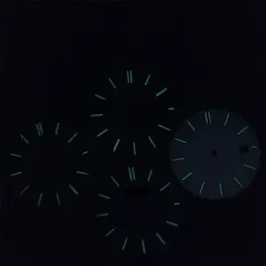 31.8MM Green Textured Watch Dial for NH35/NH36 13 S44ba0120e2e94f3ab0c8bffdb2fc910dE