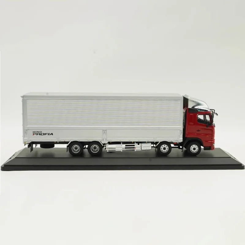 HINO Box Van Diecast Model 1:43 Scale 5 HINO Box Van Diecast Model 1:43 Scale - Image 5