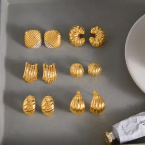 Stainless Steel Geometric Stud Earrings for Women 12 S44fef76b4dcc42af929a6d5c5e166b78g