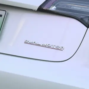 Tesla Dual Motor Emblem for Model Y, 3, X, S 14 S45a5fb1ab5a64ade9067d81e41378411x