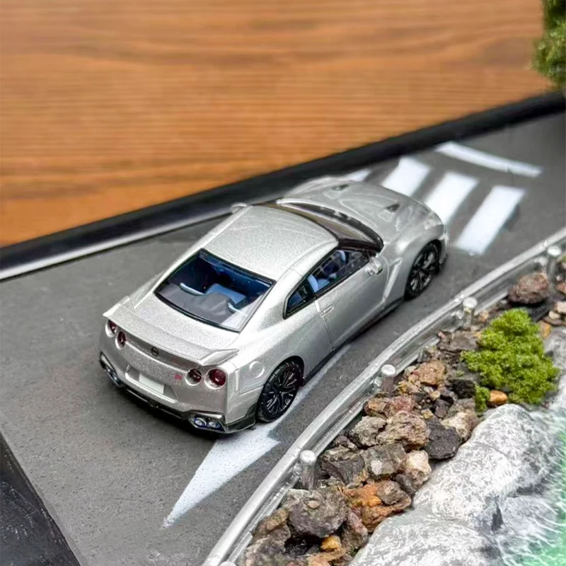 Silver GTR R35 diecast model 1:64 scale 3 Silver GTR R35 diecast model 1:64 scale - Image 3