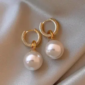 Sterling Silver Pearl Hoop Earrings for Women 10 S46d839ba1ffb478aa25c86c9eabc2e80M