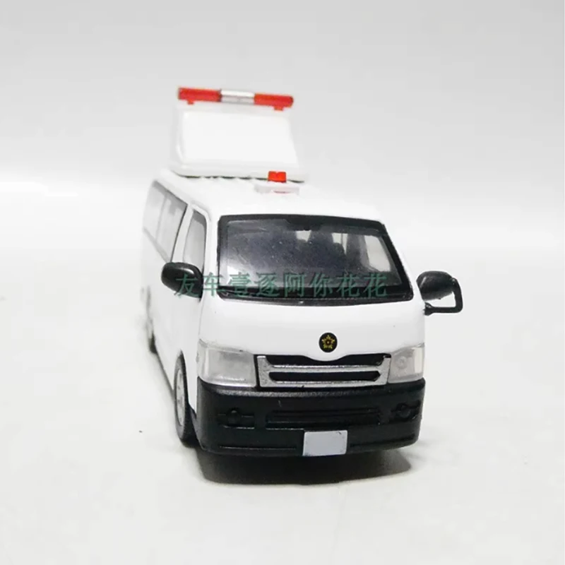 1/64 Scale Toyota Hiace Police Van Model 5 1/64 Scale Toyota Hiace Police Van Model - Image 5