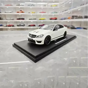 White 1/18 Scale Mercedes-Benz C63 AMG Resin Model 11 S47248a702b6b4c7ea1a67a892f1922ddn