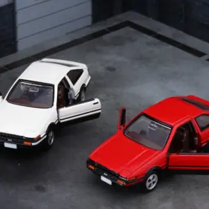 Toyota AE86 Sprinter Trueno Diecast Model 1:64 Scale 7 S481b56156c8642888bd1e584a1cd0088u
