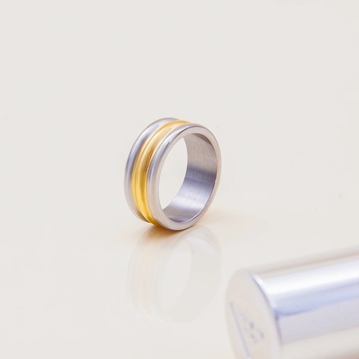 Triple-Color Stainless Steel Women's Ring 6 Triple-Color Stainless Steel Women's Ring - Image 6