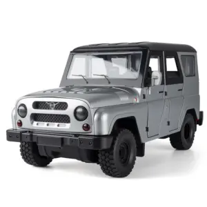 1:18 Scale Russian UAZ Hunter Jeep Model 9 S487d9be7a11c4f39a63494b376e262cat