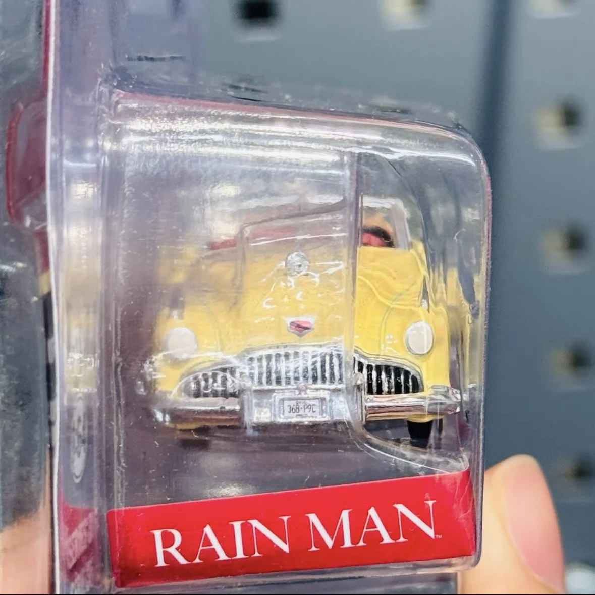 Vintage 1949 Buick Roadmaster Diecast Model 3 Vintage 1949 Buick Roadmaster Diecast Model - Image 3