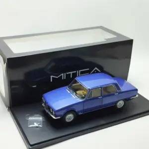 1:18 Alfa Romeo Alfetta GTV 2000L Diecast Model 16 S48fc8db2cfb0442fa8d92350a1880af8G