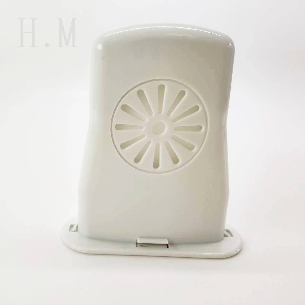 Silver Guitar Sound Hole Humidifier DMXJ 4 Silver Guitar Sound Hole Humidifier DMXJ - Image 4