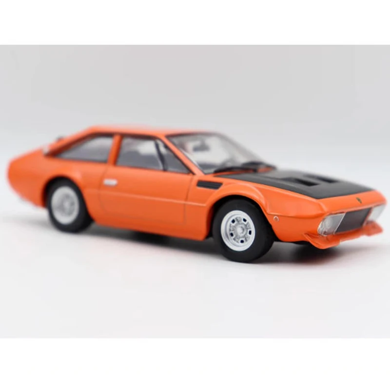 Vintage 1972 Jarama GTS Alloy Model Car 4 Vintage 1972 Jarama GTS Alloy Model Car - Image 4