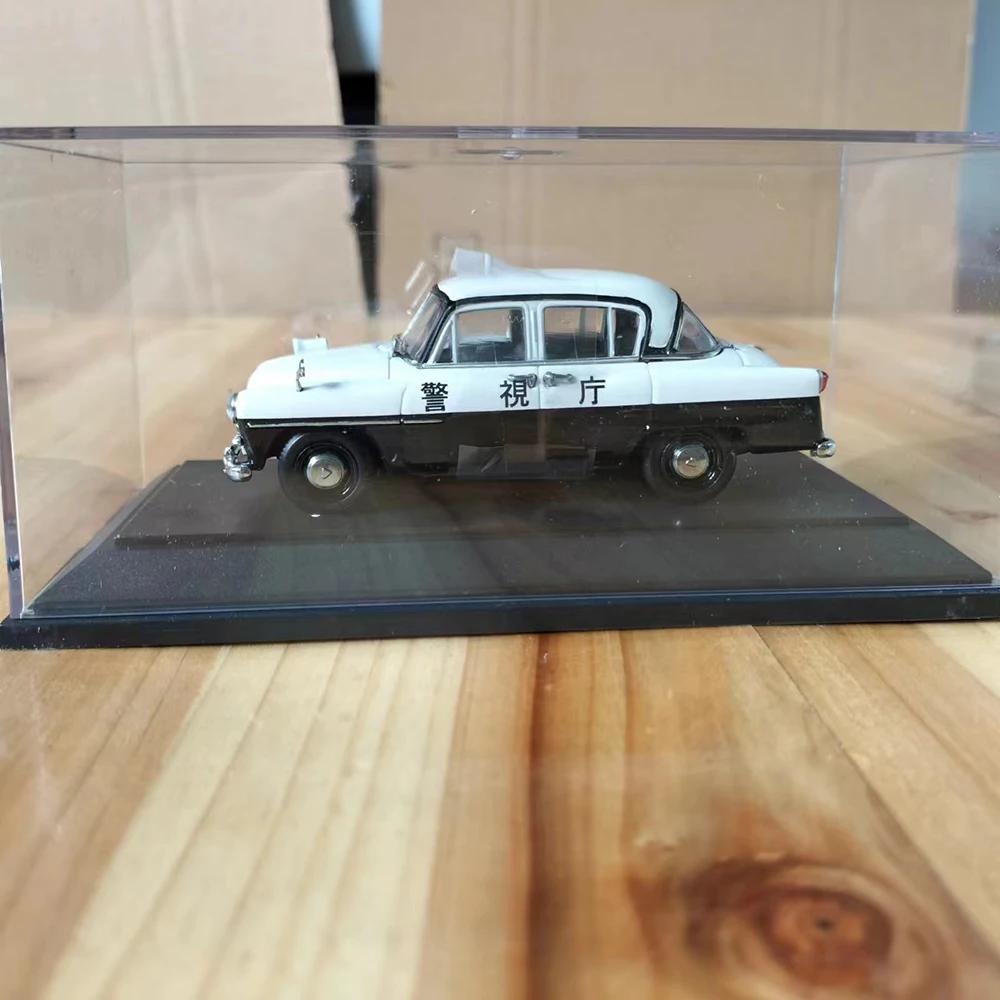 Vintage Toyota Crown Police Car Model 1:43 Scale 4 Vintage Toyota Crown Police Car Model 1:43 Scale - Image 4