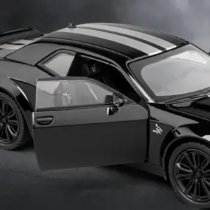 Dodge Challenger SRT Hellcat 1:24 Diecast Model 13 S4a30025b175445a580030acdef5ca73cG