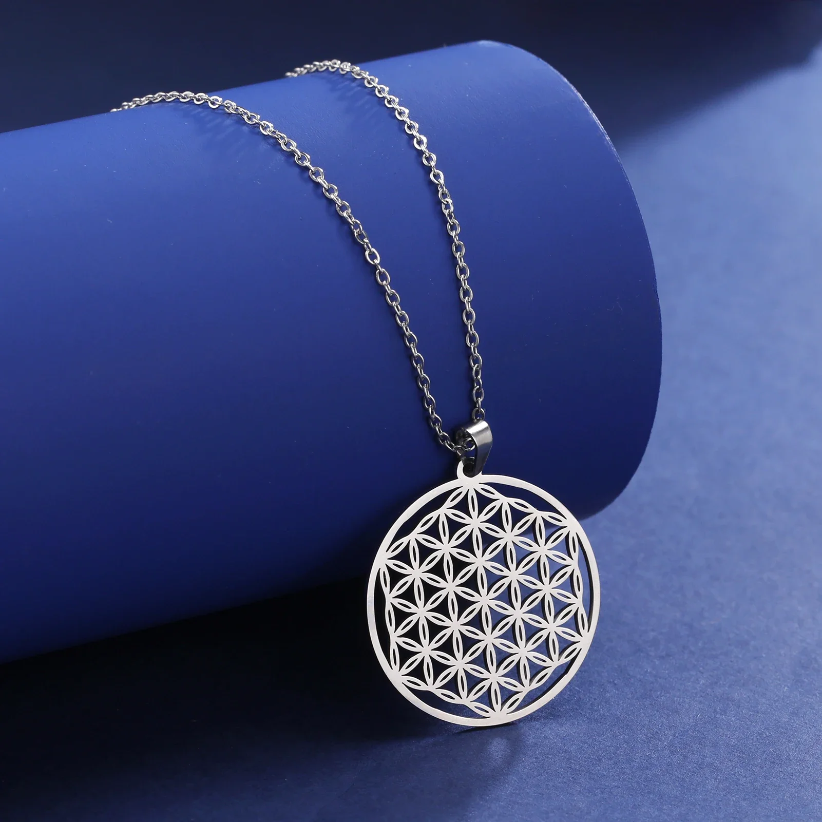 Flower of Life Pendant Necklace in Silver or Gold 3 Flower of Life Pendant Necklace in Silver or Gold - Image 3