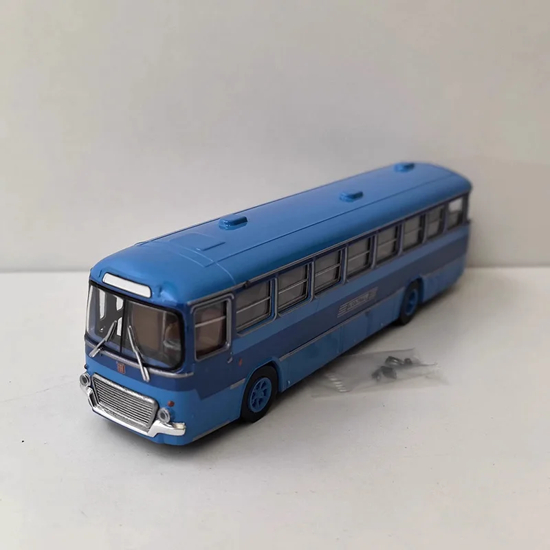 Vintage Fiat 306/3 Bus Model 1:87 Scale 3 Vintage Fiat 306/3 Bus Model 1:87 Scale - Image 3