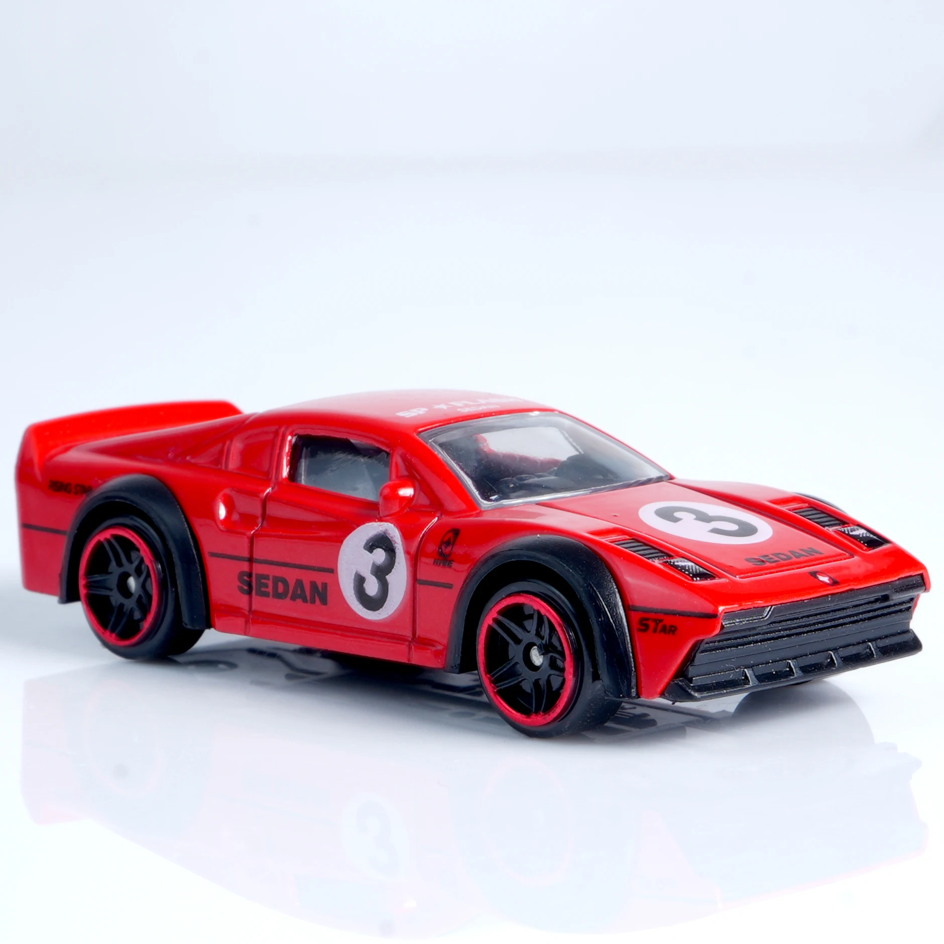 1:64 Scale Red Die-Cast Sports Car Model 4 1:64 Scale Red Die-Cast Sports Car Model - Image 4