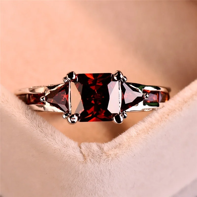 Red Square-Cut Zircon Cocktail Ring for Women 4 Red Square-Cut Zircon Cocktail Ring for Women - Image 4
