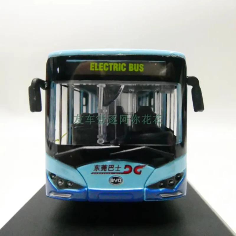BYD K9 Bus Diecast Model 1:64 Scale 4 BYD K9 Bus Diecast Model 1:64 Scale - Image 4