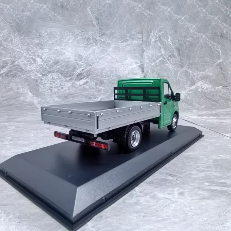 1/43 Lada NEXT Alloy Pickup Truck Model 3 1/43 Lada NEXT Alloy Pickup Truck Model - Image 3