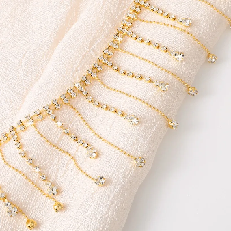 Elegant Geometric Women's Anklet in Silver or Gold 6 Elegant Geometric Women's Anklet in Silver or Gold - Image 6