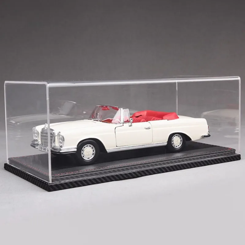 Mercedes 280SE Convertible Model 1:18 Scale 7 Mercedes 280SE Convertible Model 1:18 Scale - Image 7