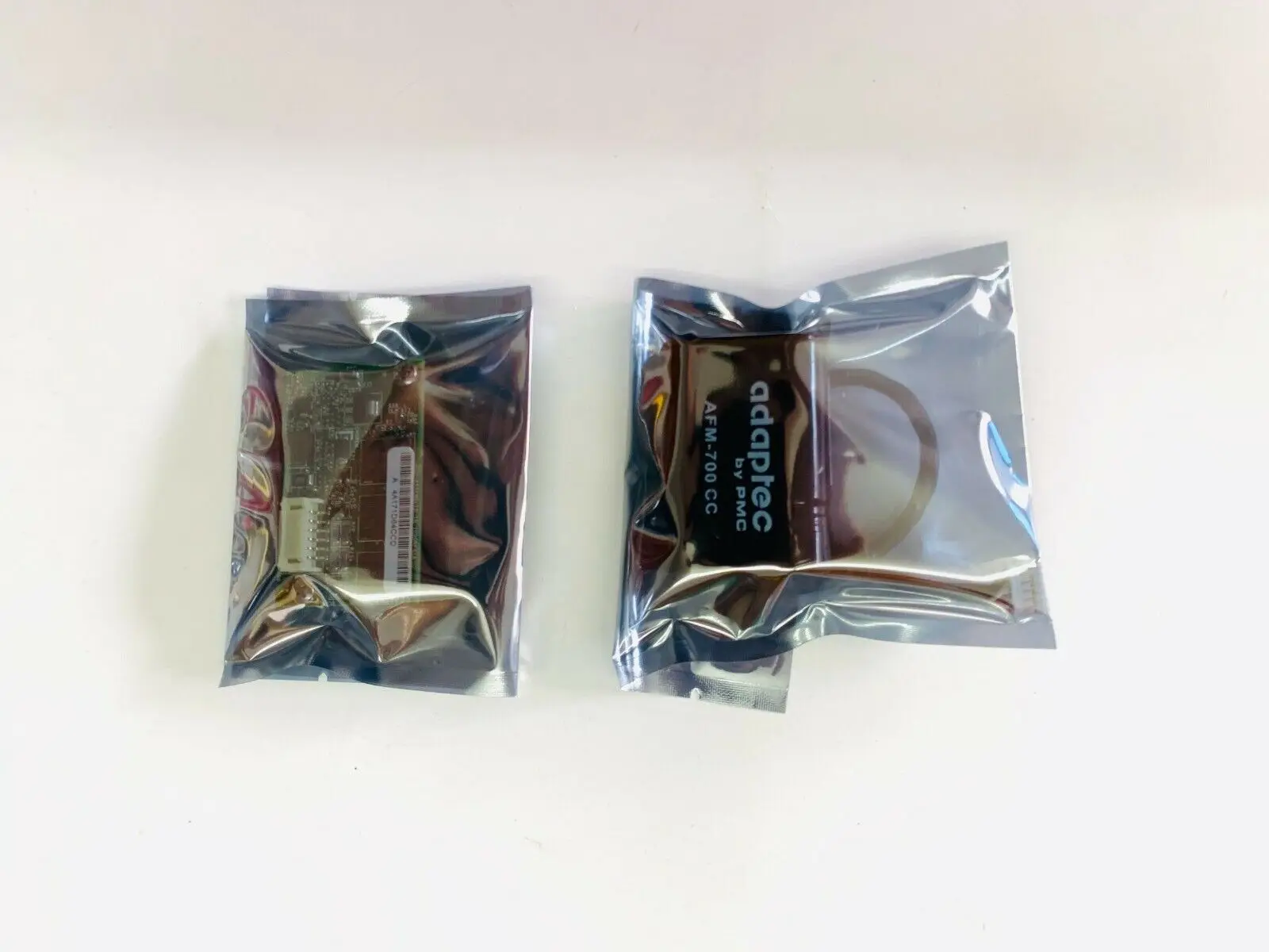 Adaptec AFM-700 CC Super Capacitor Module 6 Adaptec AFM-700 CC Super Capacitor Module - Image 6