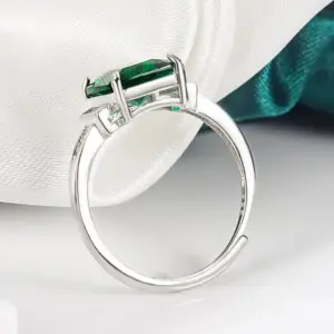 Silver Geometric Fashion Ring with Cubic Zirconia 9 S4c784cb5eabb48d1926f2ce80130a4adt