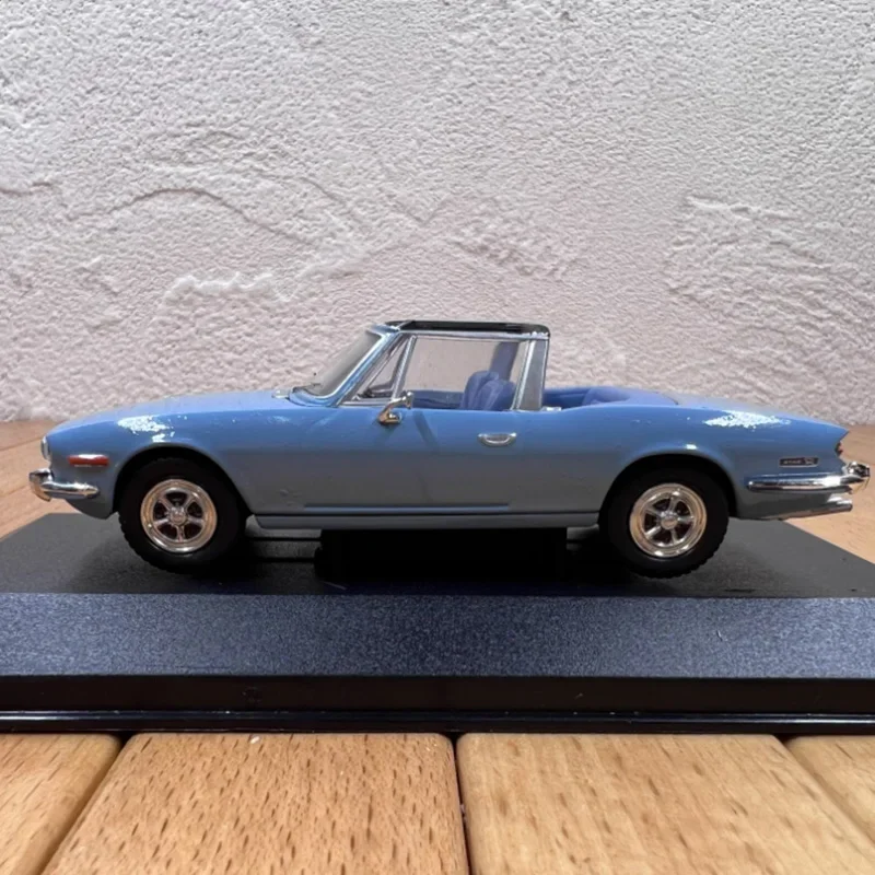 Triumph 1970 Vintage Car Model 1:43 Scale 2 Triumph 1970 Vintage Car Model 1:43 Scale - Image 2
