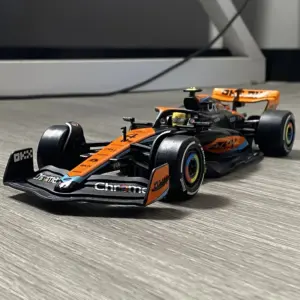 McLaren MCL60 1:24 Diecast Model Car 13 S4ccc684e9f5a4ab6b888b5bd76a77262u