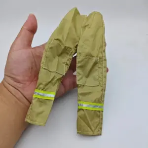 1/6 Scale Firefighter Uniform Set for Action Figures 11 S4d05cbc7baec437e8d57fd736f84ae13N