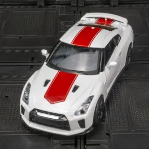 1:32 Nissan GTR 50th Anniversary Diecast Model 10 S4df56dd7dc134946b84f307132d82ac7C