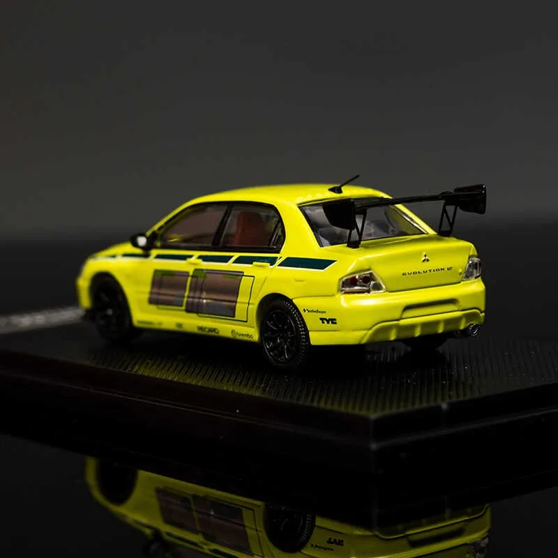 Vibrant Yellow Skoda Rapid Diecast Model 3 Vibrant Yellow Skoda Rapid Diecast Model - Image 3
