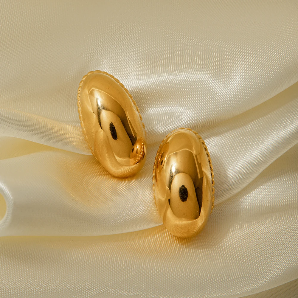 Stainless Steel Gold Oval Earrings 5 Stainless Steel Gold Oval Earrings - Image 5