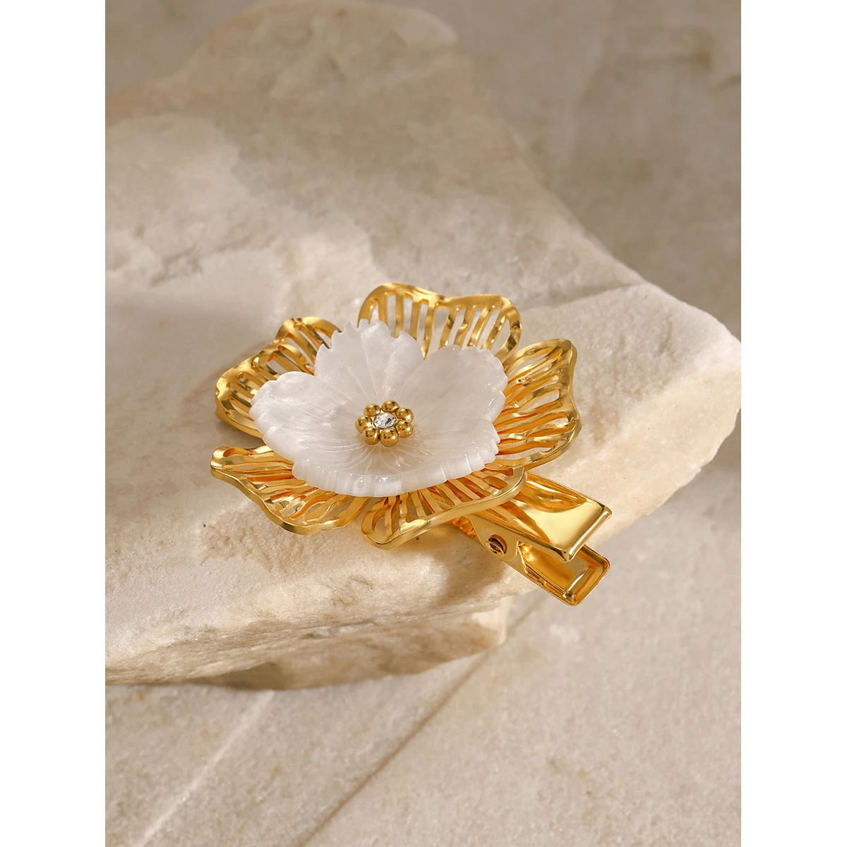 Elegant Stainless Steel Gold Flower Hair Clip 2 Elegant Stainless Steel Gold Flower Hair Clip - Image 2