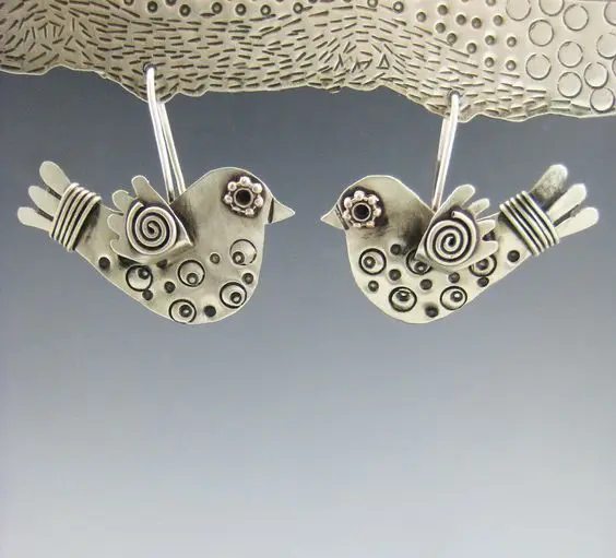 Vintage Bird Earrings with Gold and Silver Finish 2 Vintage Bird Earrings with Gold and Silver Finish - Image 2