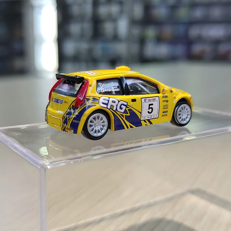 Vibrant 1:87 ERG Rally Car Model 4 Vibrant 1:87 ERG Rally Car Model - Image 4