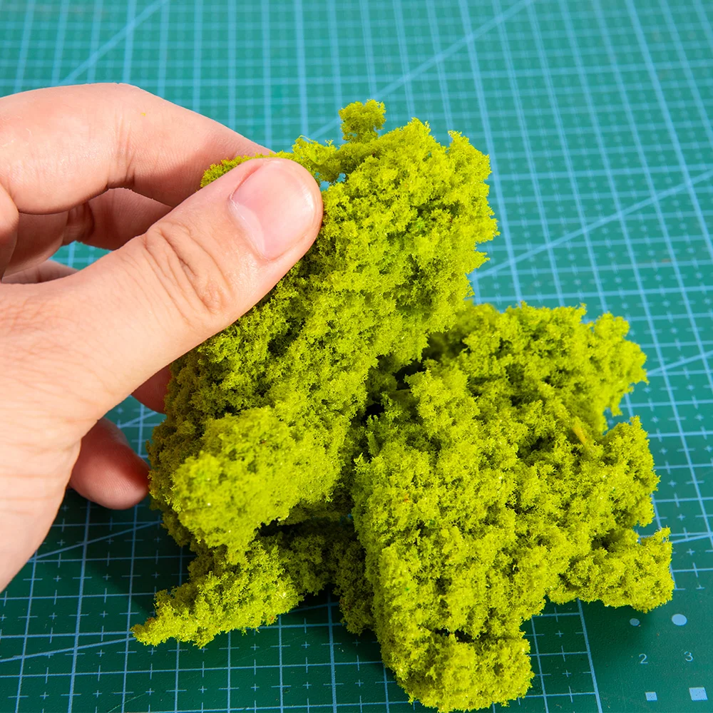 Miniature Dense Bushes for Dioramas, 30g Set 2 Miniature Dense Bushes for Dioramas, 30g Set - Image 2