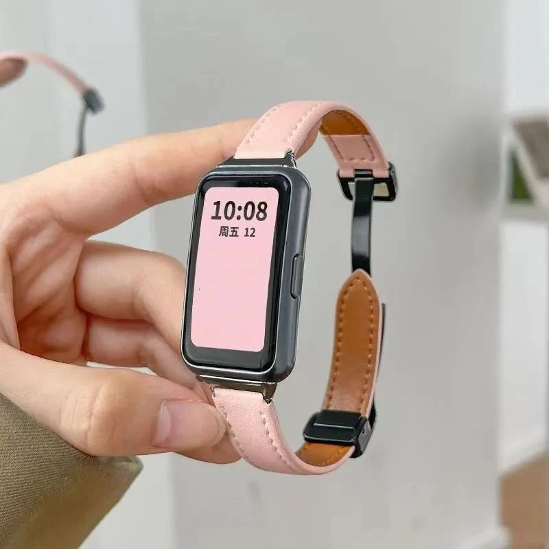 Magnetic Leather Strap for Huawei Band 8/9/10 7 Magnetic Leather Strap for Huawei Band 8/9/10 - Image 7