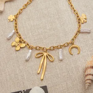 Elegant Gold Stainless Steel Women's Necklace with Charms 12 S506de50d70314dbbbf1bcb5526a28f11K