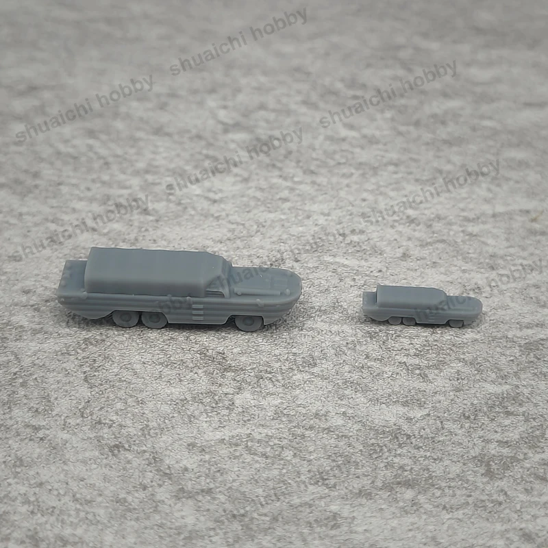 WWII DUKW353 Amphibious Resin Model Set 1/350 & 1/700 2 WWII DUKW353 Amphibious Resin Model Set 1/350 & 1/700 - Image 2