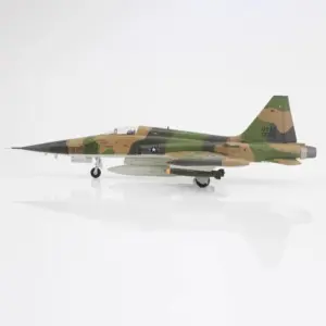 1:72 Scale F-5C Tiger No. 10 Alloy Model 8 S508dfa7de1684095bca8b08fce32c6d94