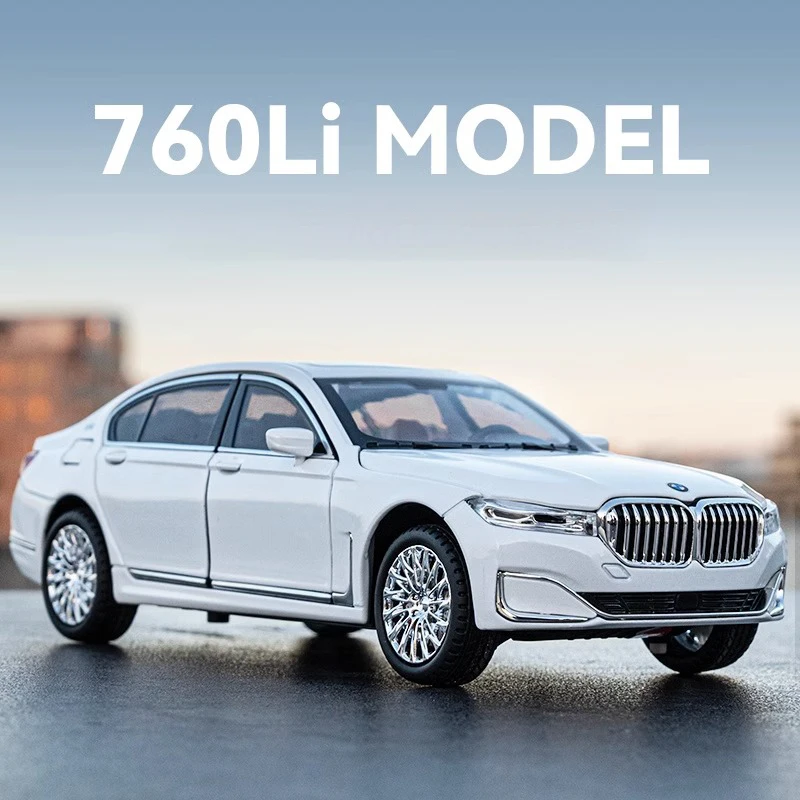 BMW 760Li 1:24 Diecast Model Collector's Replica 2 BMW 760Li 1:24 Diecast Model Collector's Replica - Image 2