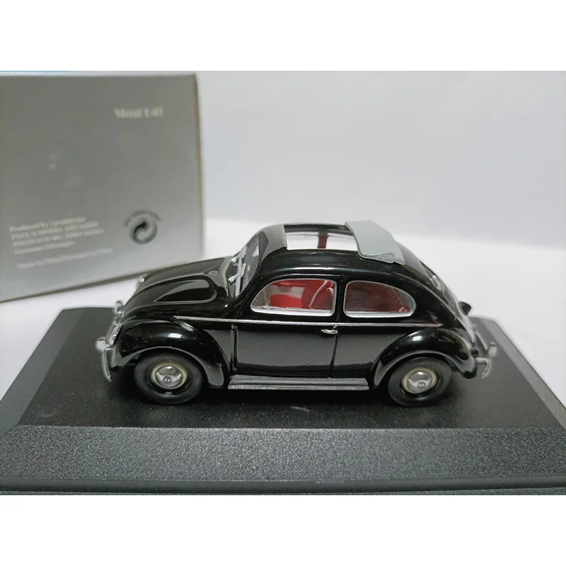 Vintage Alloy Car Model 1:43 Scale Ornament 4 Vintage Alloy Car Model 1:43 Scale Ornament - Image 4